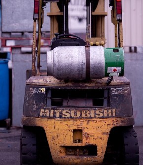 How to tell when your forklift needs a service